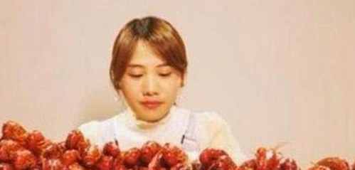 扬州副局长戴璐婚内出轨事件:背后缘由与影响解析